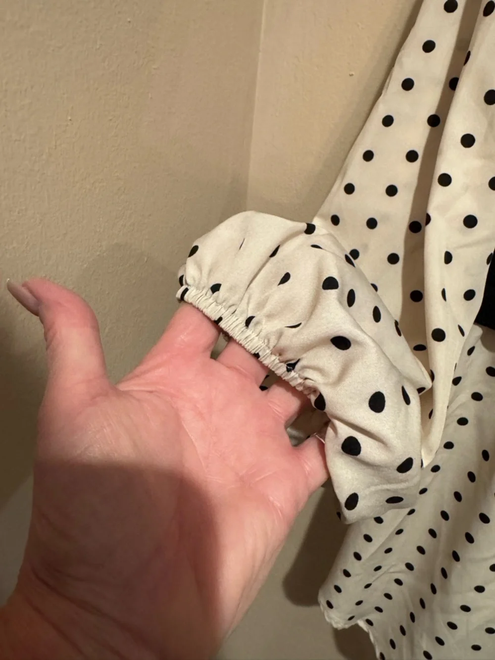 Black and White Polka Dot Layered Sweater Blouse Plus Size - Picture 6 of 6